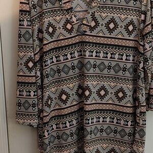 Sew In Love Multicolor Geometric Long Sleeve Top